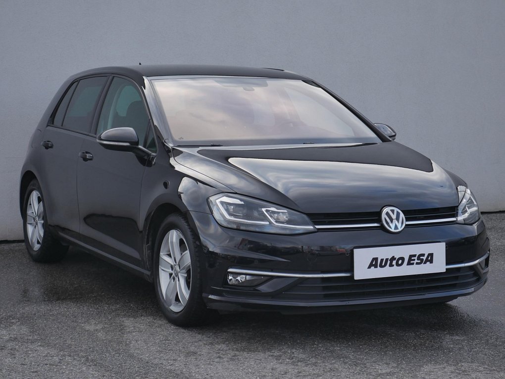 Volkswagen Golf 1.4 TSI 
