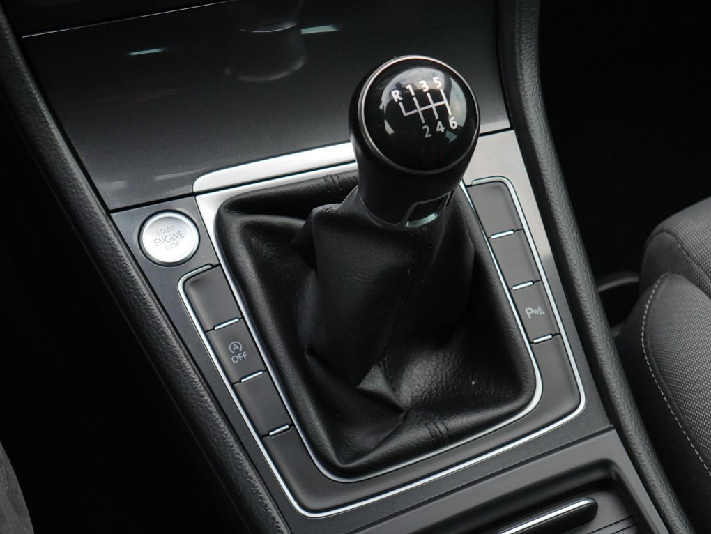 Volkswagen Golf 1.4 TSI 