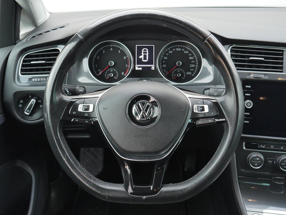Volkswagen Golf 1.4 TSI 