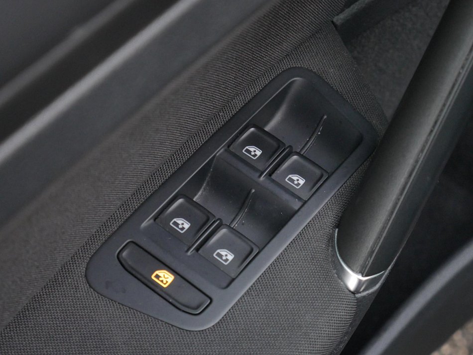 Volkswagen Golf 1.4 TSI 