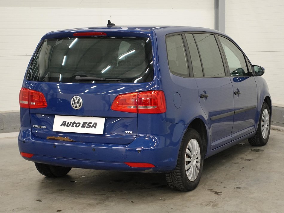 Volkswagen Touran 1.6 TDi 