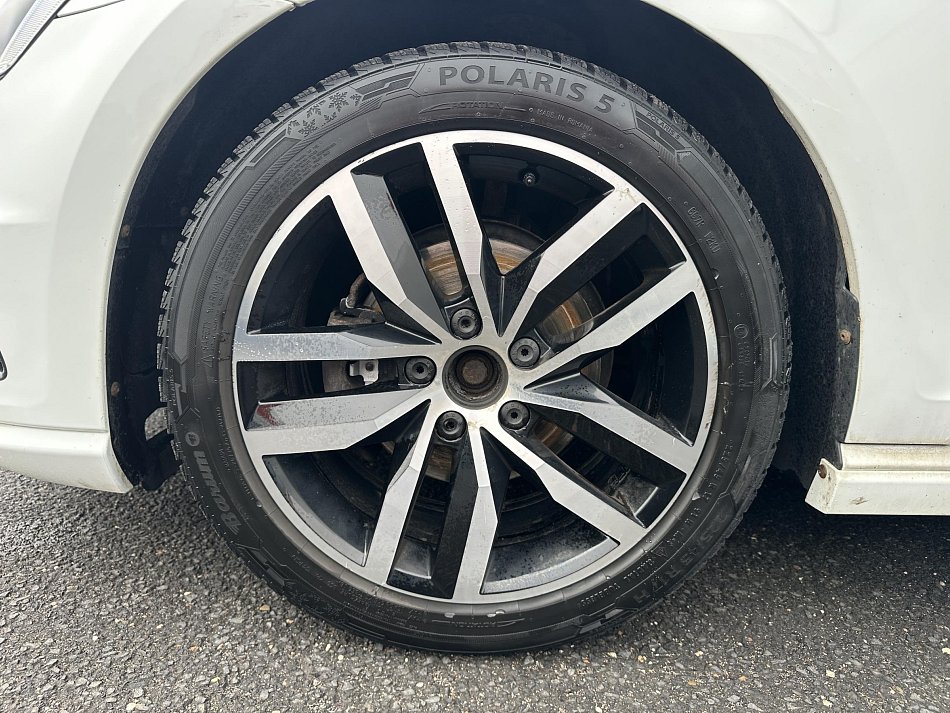 Volkswagen Golf 1.2TSI 