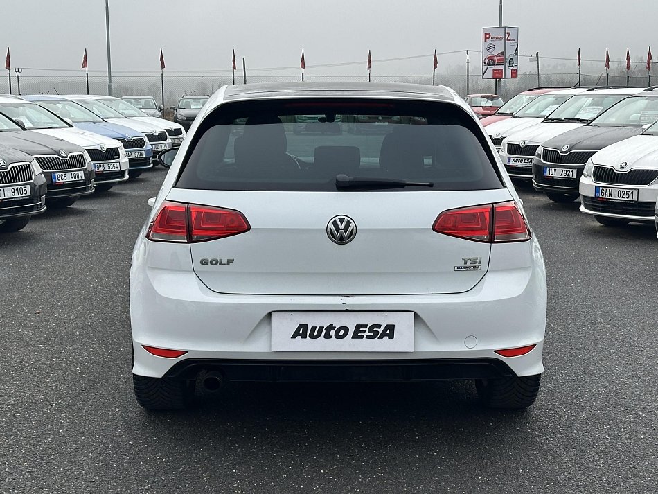 Volkswagen Golf 1.2TSI 
