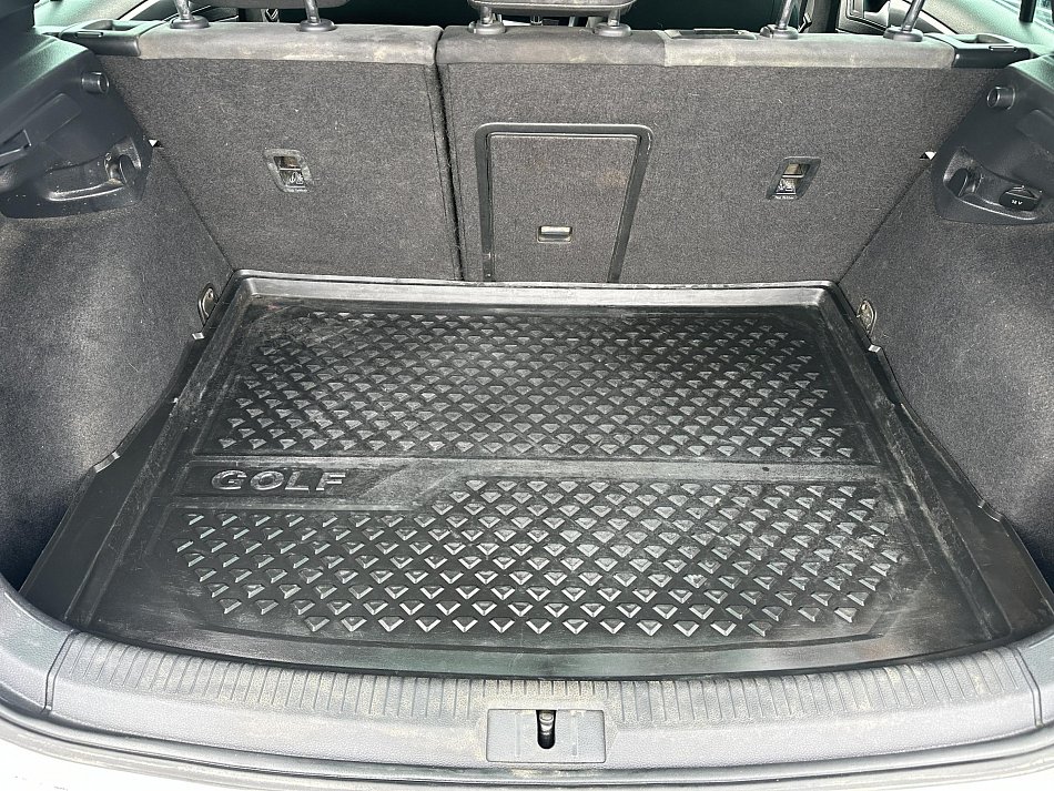 Volkswagen Golf 1.2TSI 