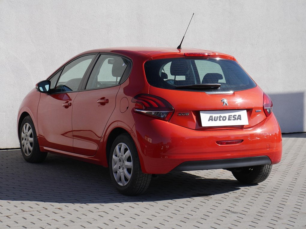 Peugeot 208 1.2PT 