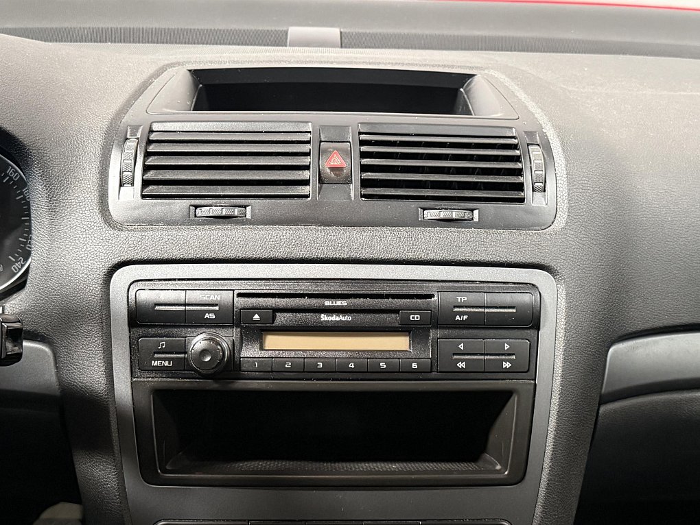 Škoda Octavia II 1.4i 