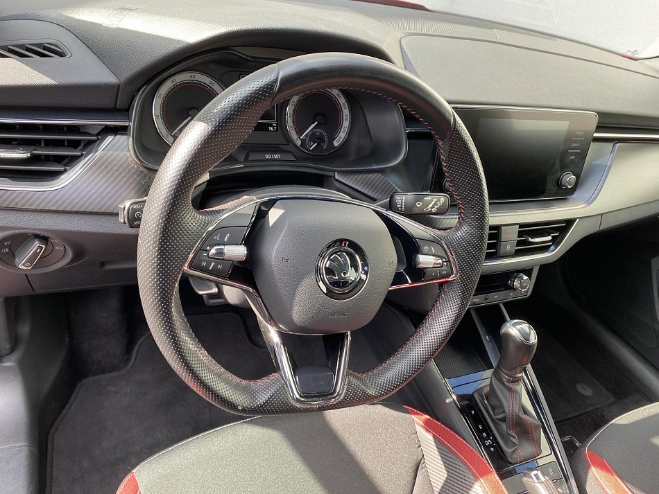 Škoda Kamiq 1.5TSi Monte Carlo