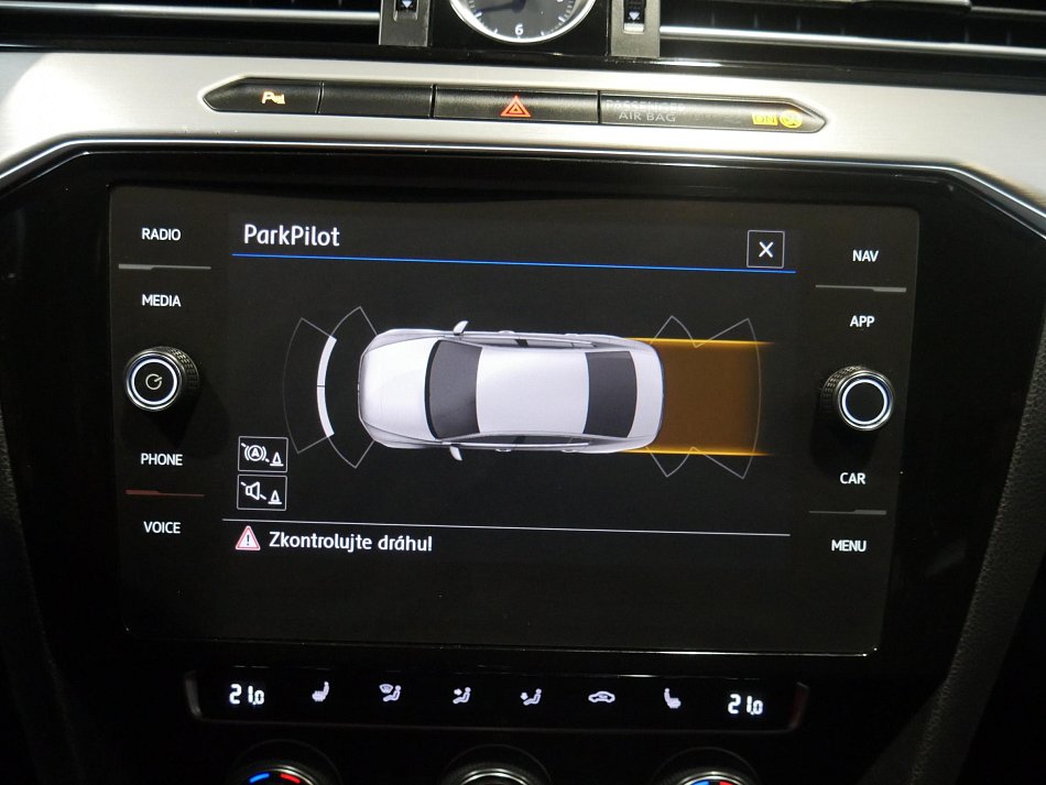 Volkswagen Passat 2.0 TDi 