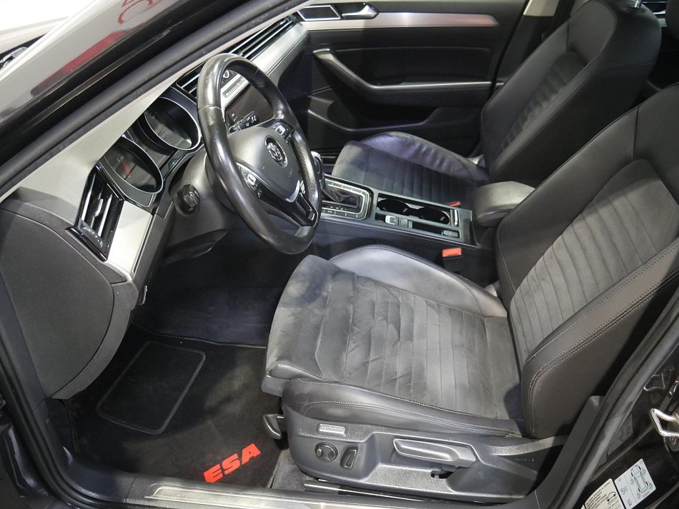 Volkswagen Passat 2.0 TDi 