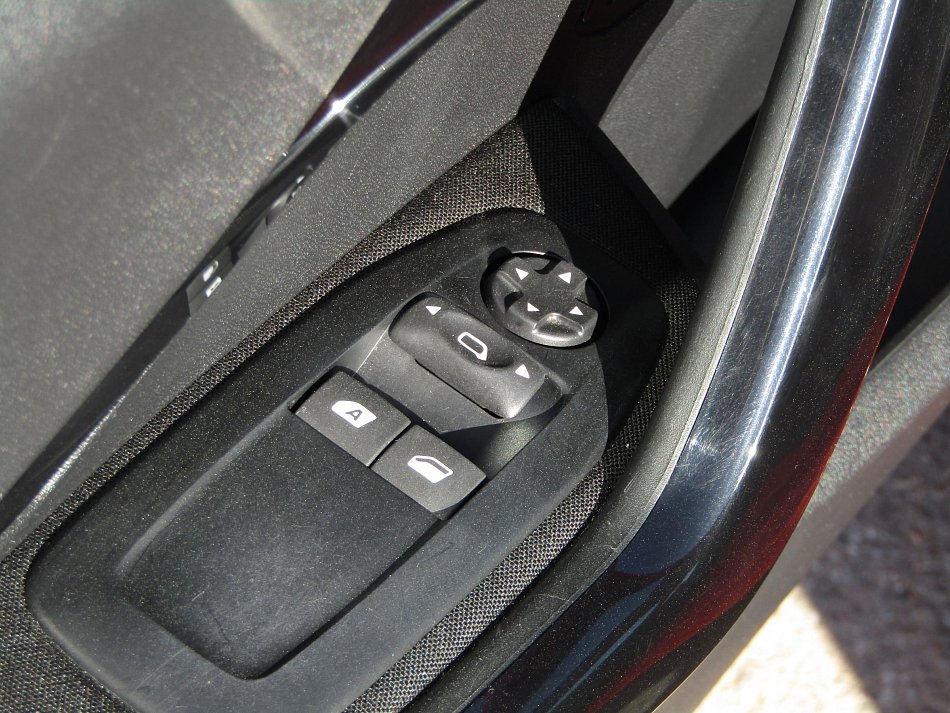 Peugeot 208 1.2 PT Active