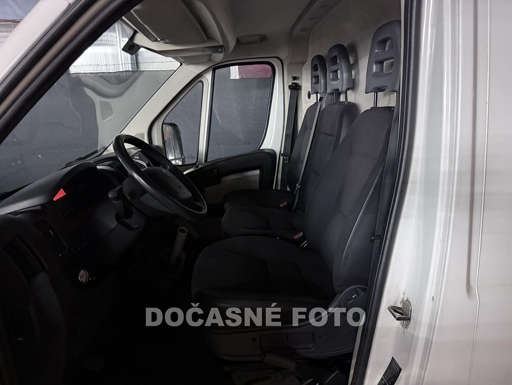 Peugeot Boxer 2.2HDi  L2H2 DÍLNA
