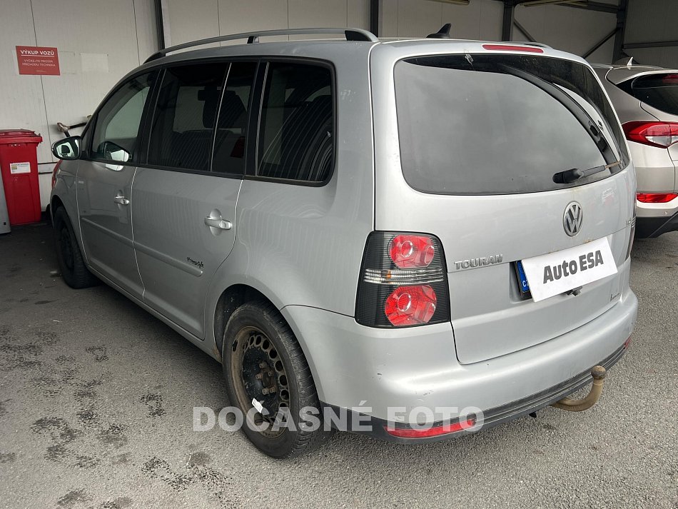 Volkswagen Touran 1.9 TDi 