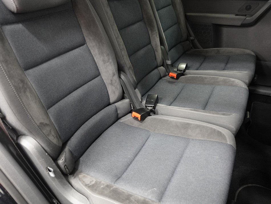 Volkswagen Touran 1.6TDI 