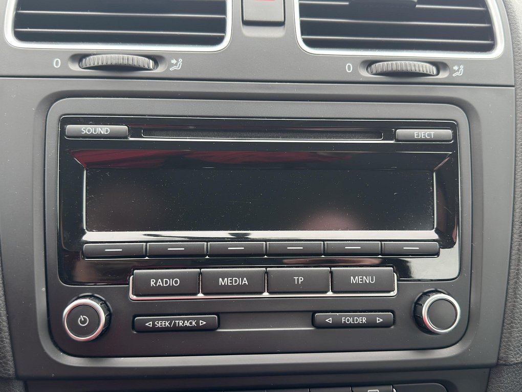 Volkswagen Golf 1.2TSI 