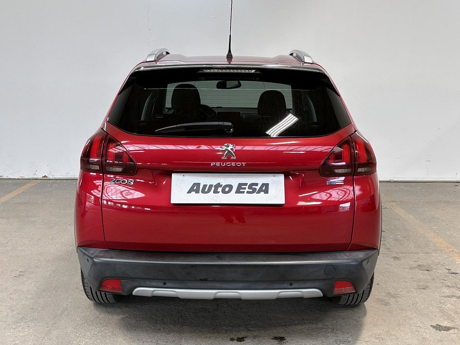 Peugeot 2008 1.2PT Allure