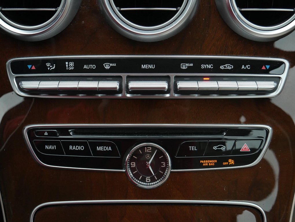 Mercedes-Benz Třída C 1.8i 