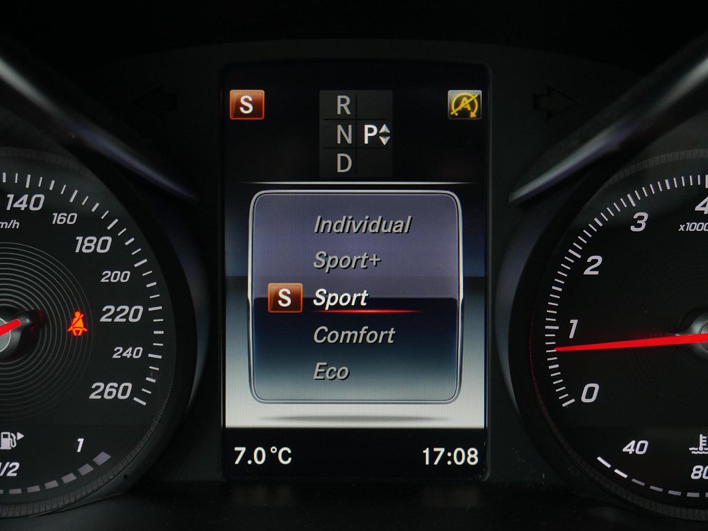 Mercedes-Benz Třída C 1.8i 