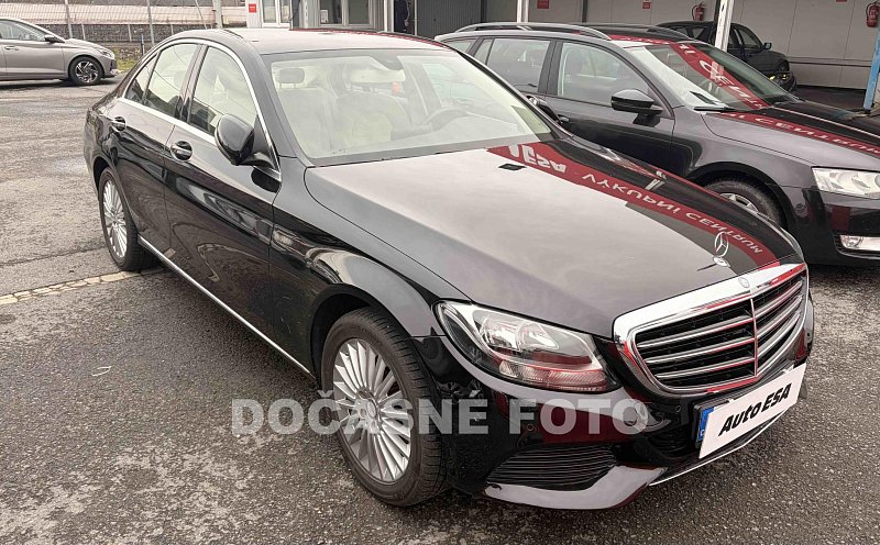 Mercedes-Benz Třída C 1.8i 