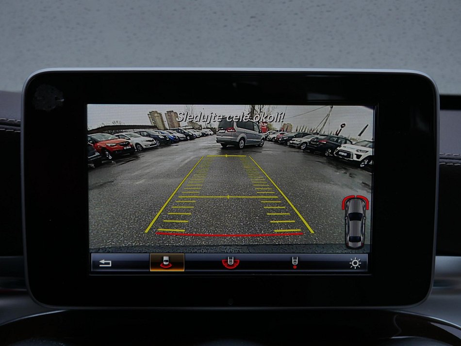 Mercedes-Benz Třída C 1.8i 