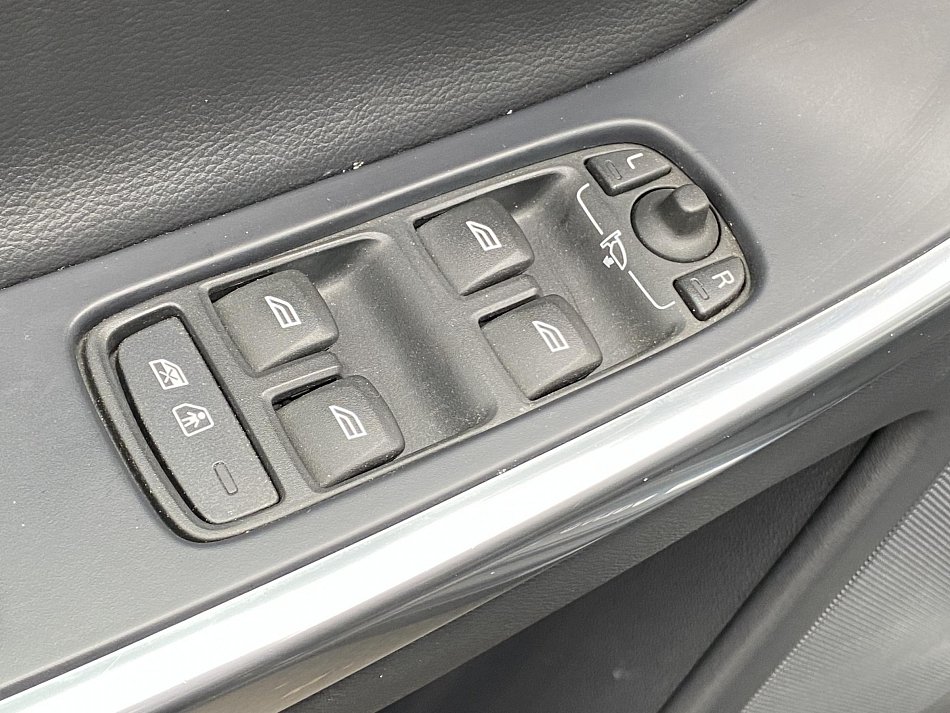 Volvo XC60 2.0D Summum