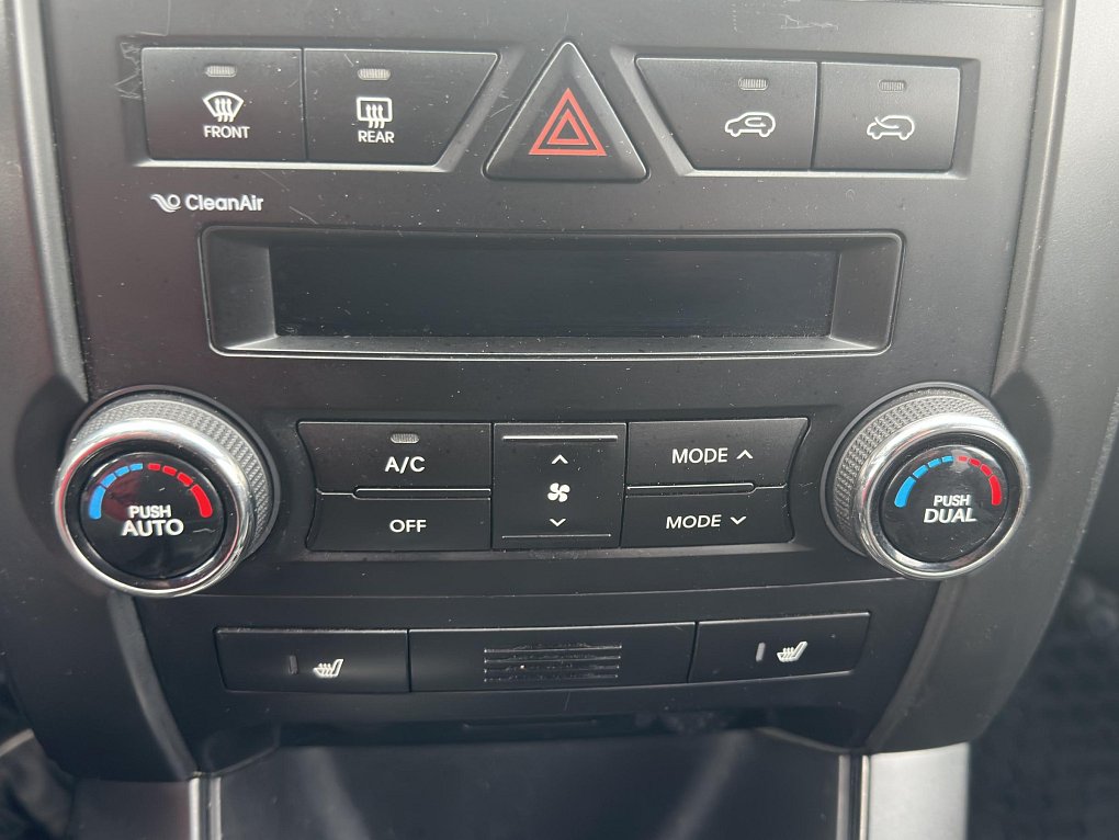 Kia Sorento 2.2CRDi  4x4, 7míst