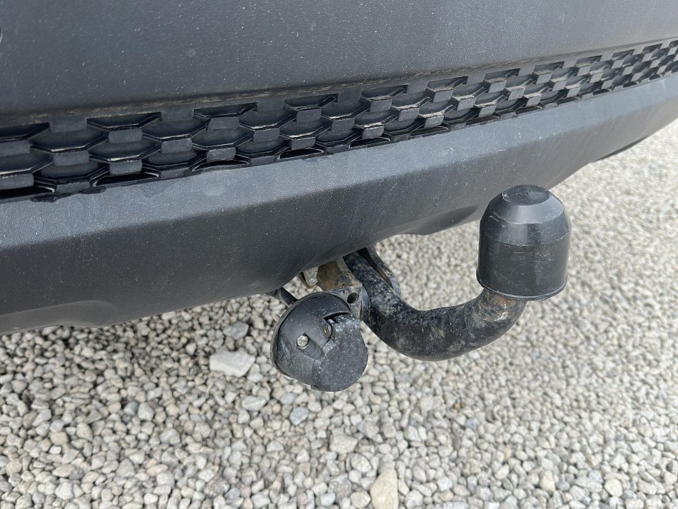 Kia Sorento 2.2CRDi  4x4, 7míst