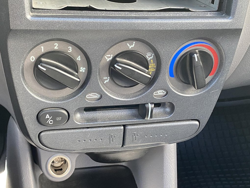 Hyundai Accent 1.4i 