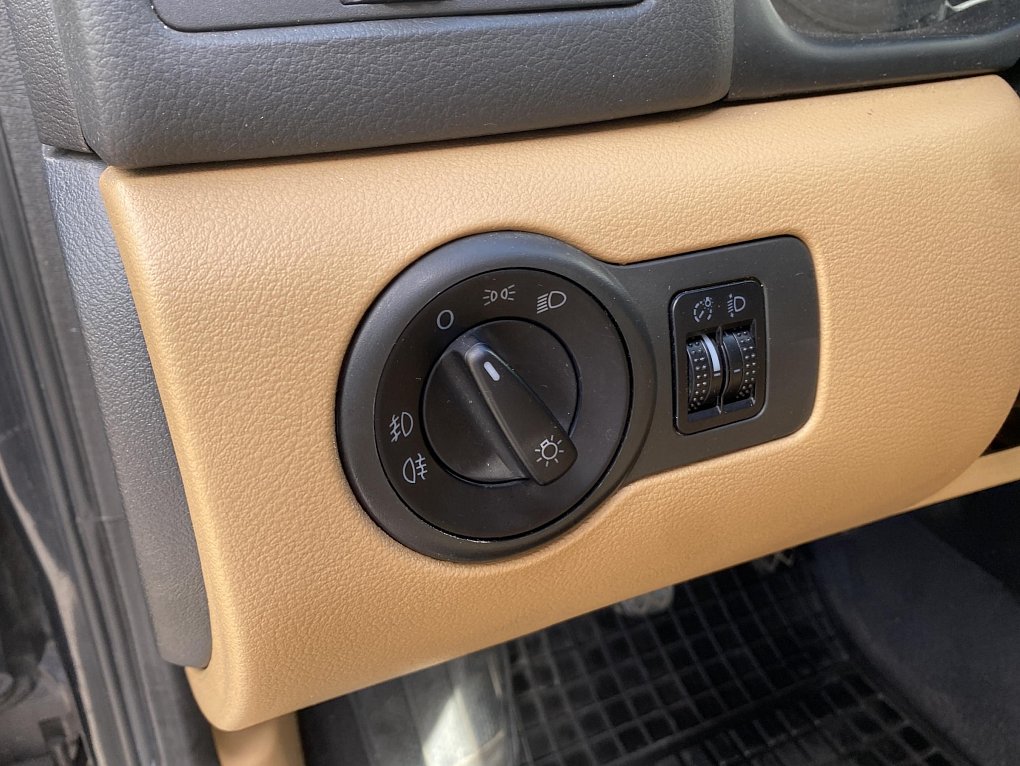 Škoda Octavia 1.6 MPi Elegance