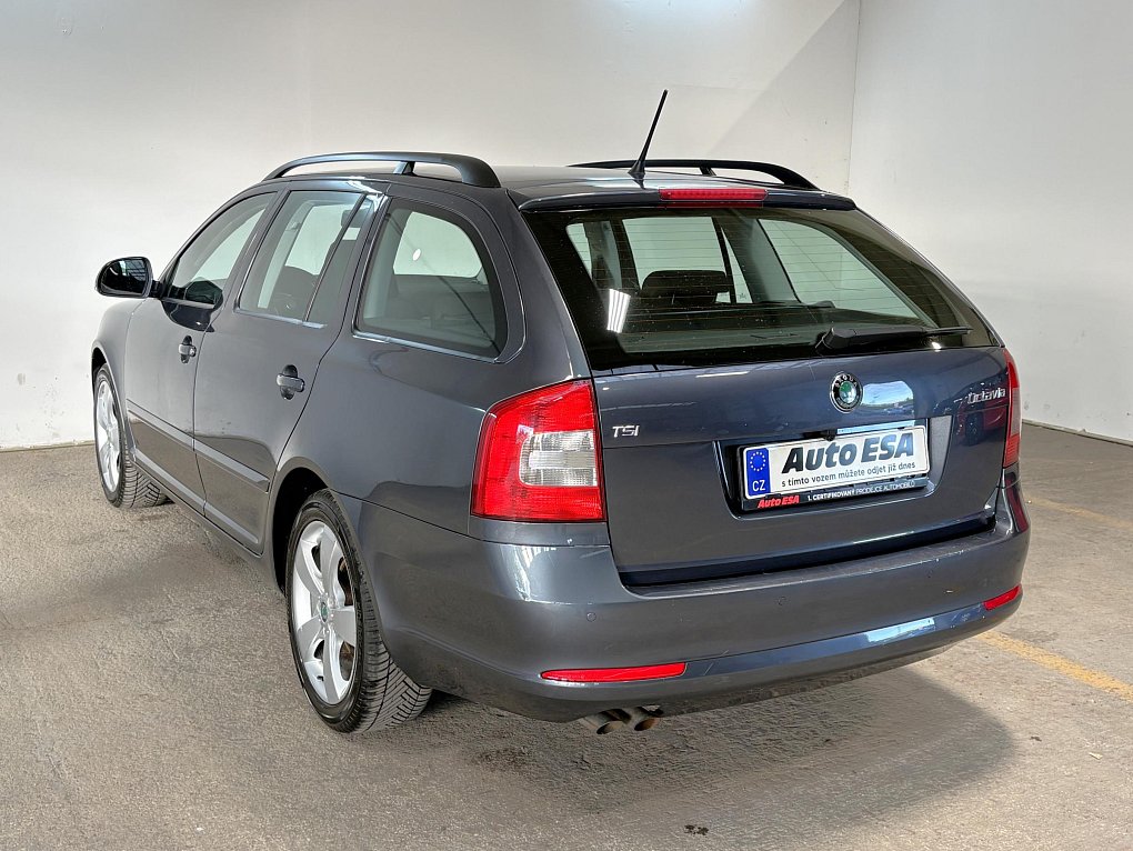 Škoda Octavia II 1.4 TSi Elegance