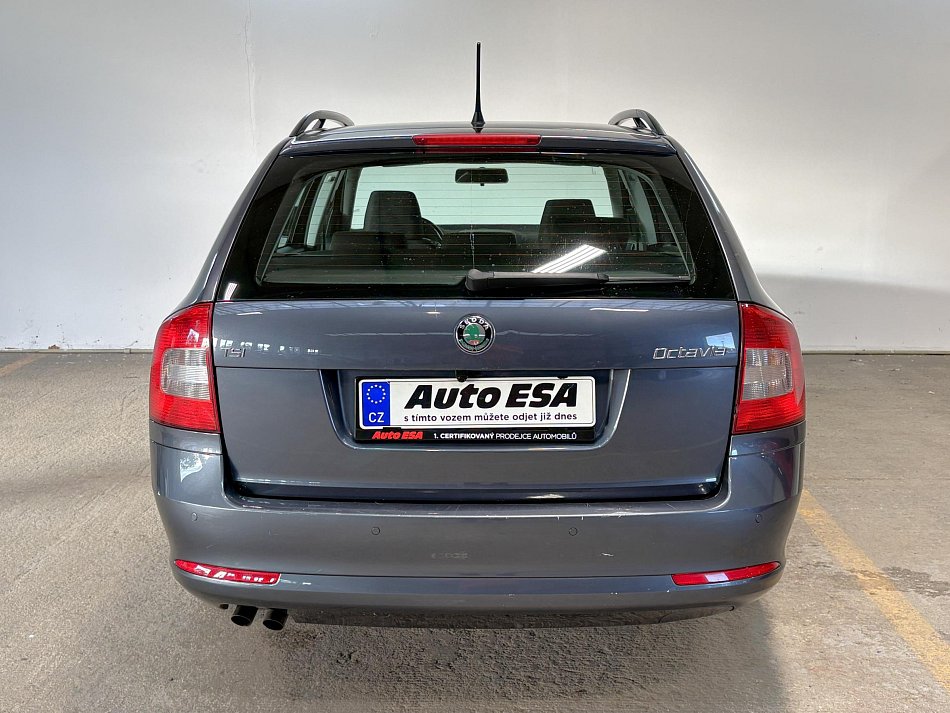 Škoda Octavia II 1.4 TSi Elegance