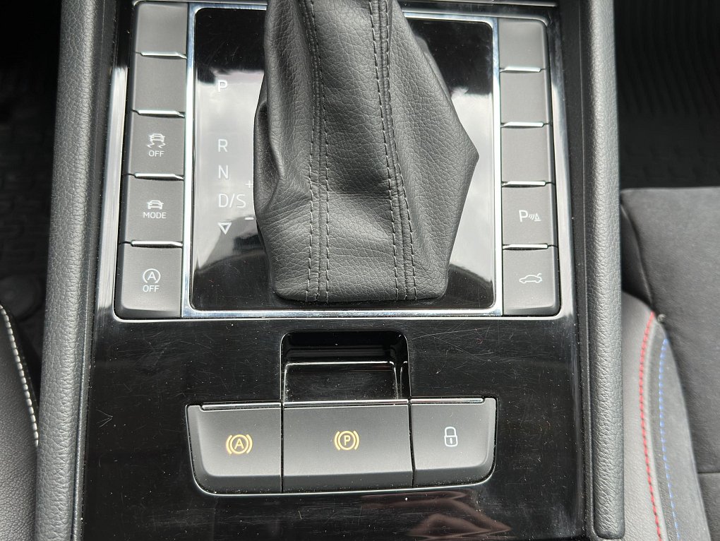 Škoda Superb III 2.0 TDi 