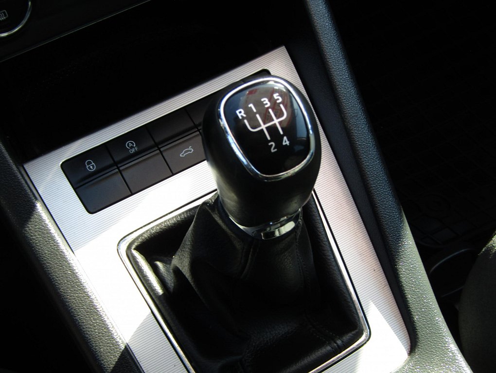 Škoda Octavia III 1.6 TDi Style
