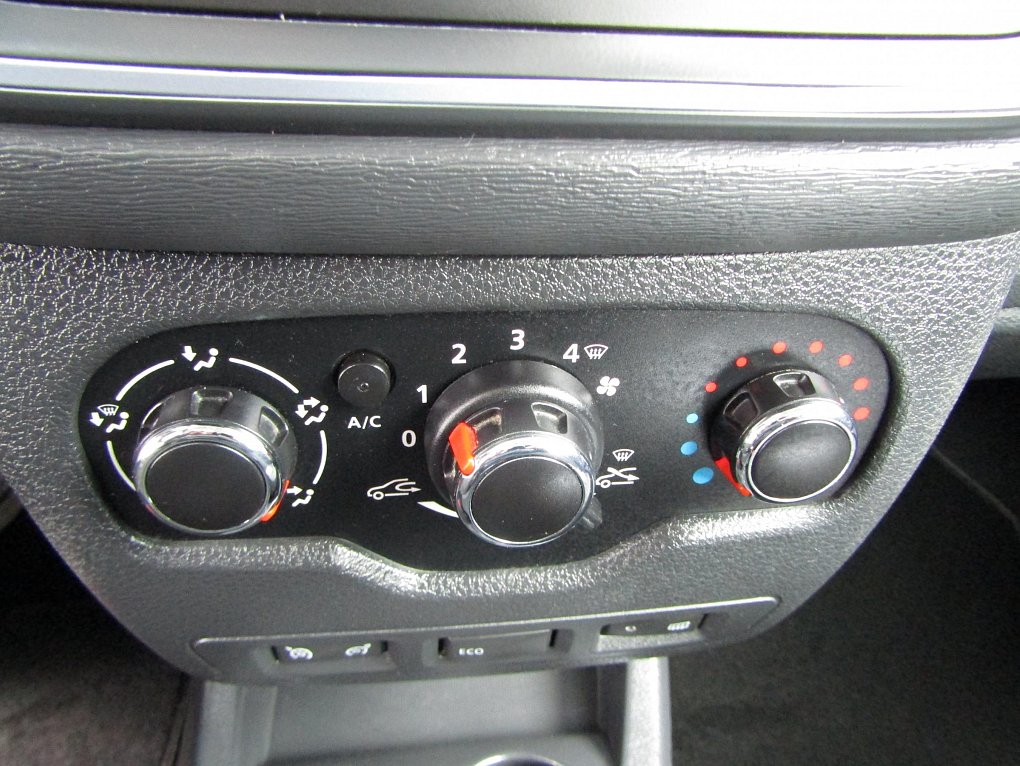 Dacia Lodgy 1.2 TCE  7 míst