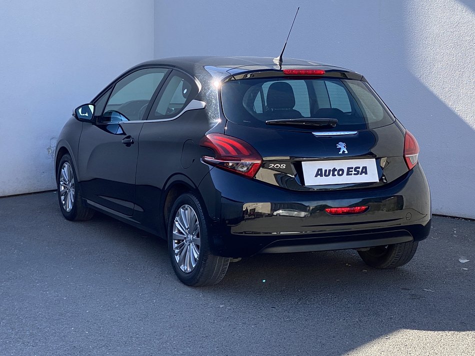 Peugeot 208 1.2PT Allure