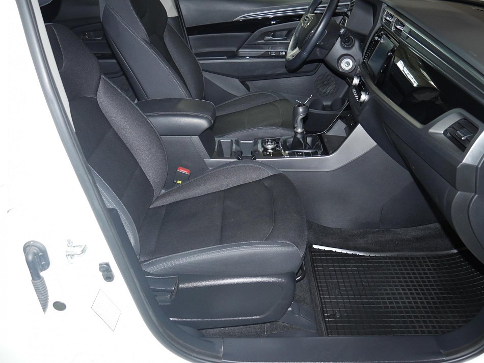 SsangYong Korando 1.5T-GDi  4x4
