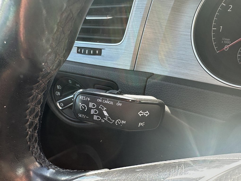 Volkswagen Golf 1.2 TSi 