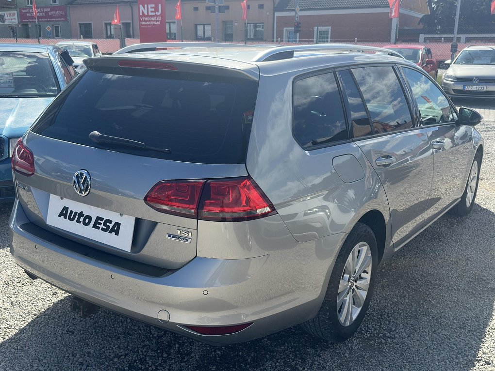 Volkswagen Golf 1.2 TSi 