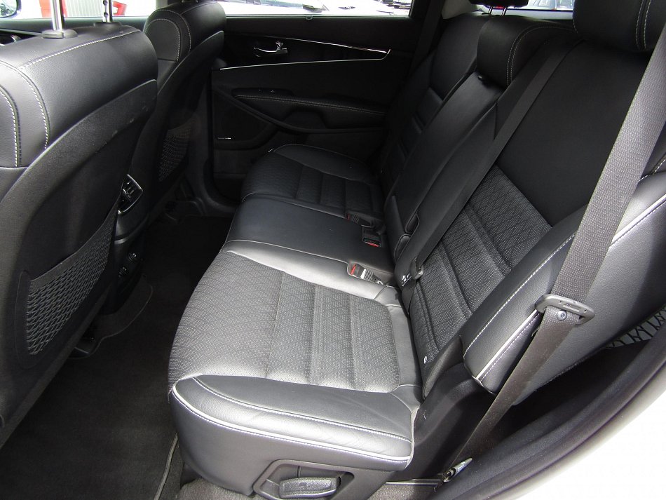 Kia Sorento 2.2 CRDi  4x4