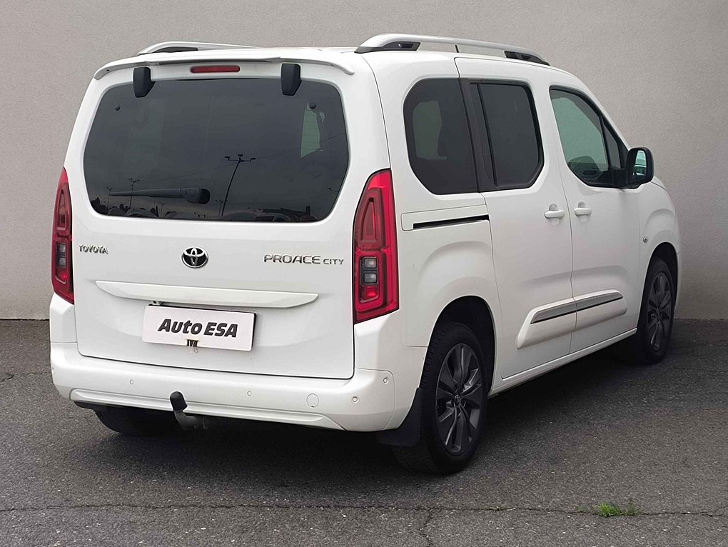 Toyota ProAce City Verso 1.5D-4D Family