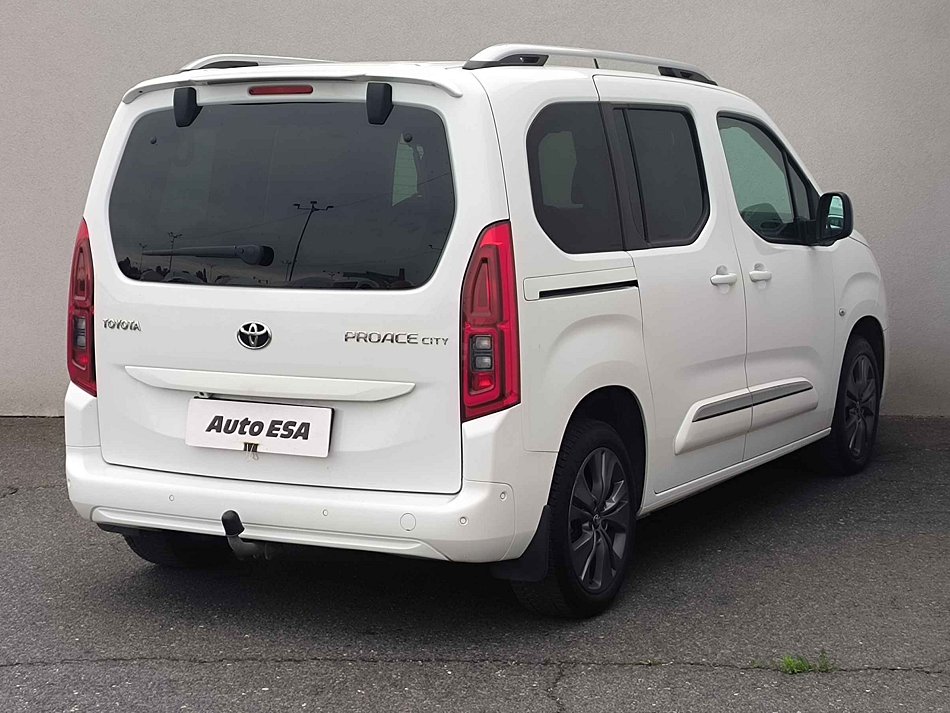 Toyota ProAce City Verso 1.5D-4D Family