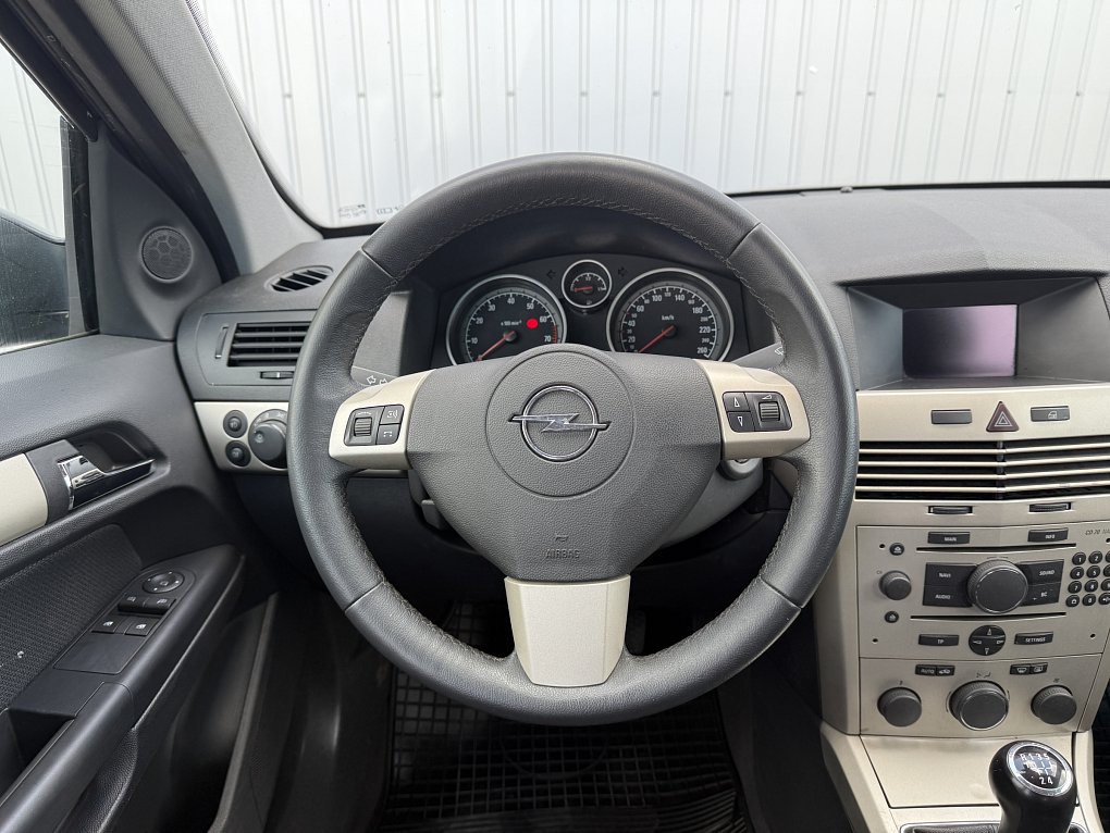 Opel Astra 1.6 i 