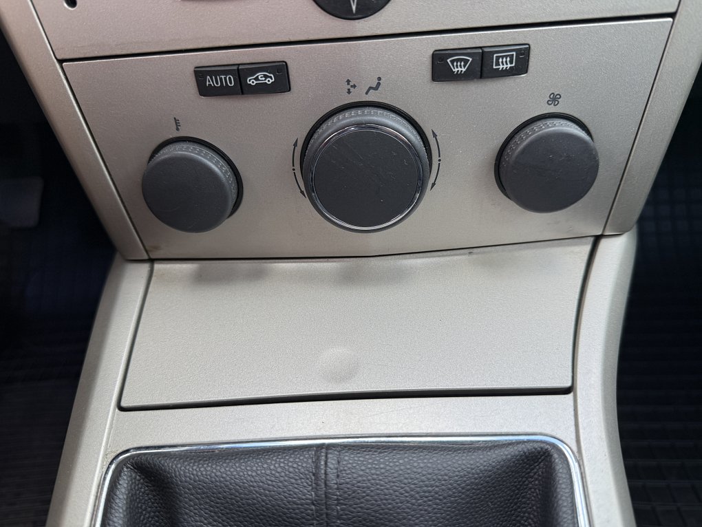 Opel Astra 1.6 i 