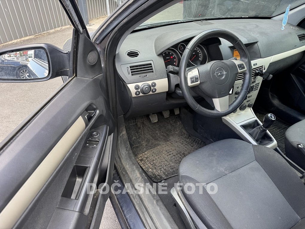 Opel Astra 1.6 i 