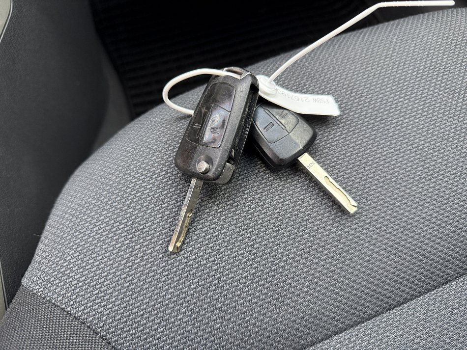 Opel Astra 1.6 i 