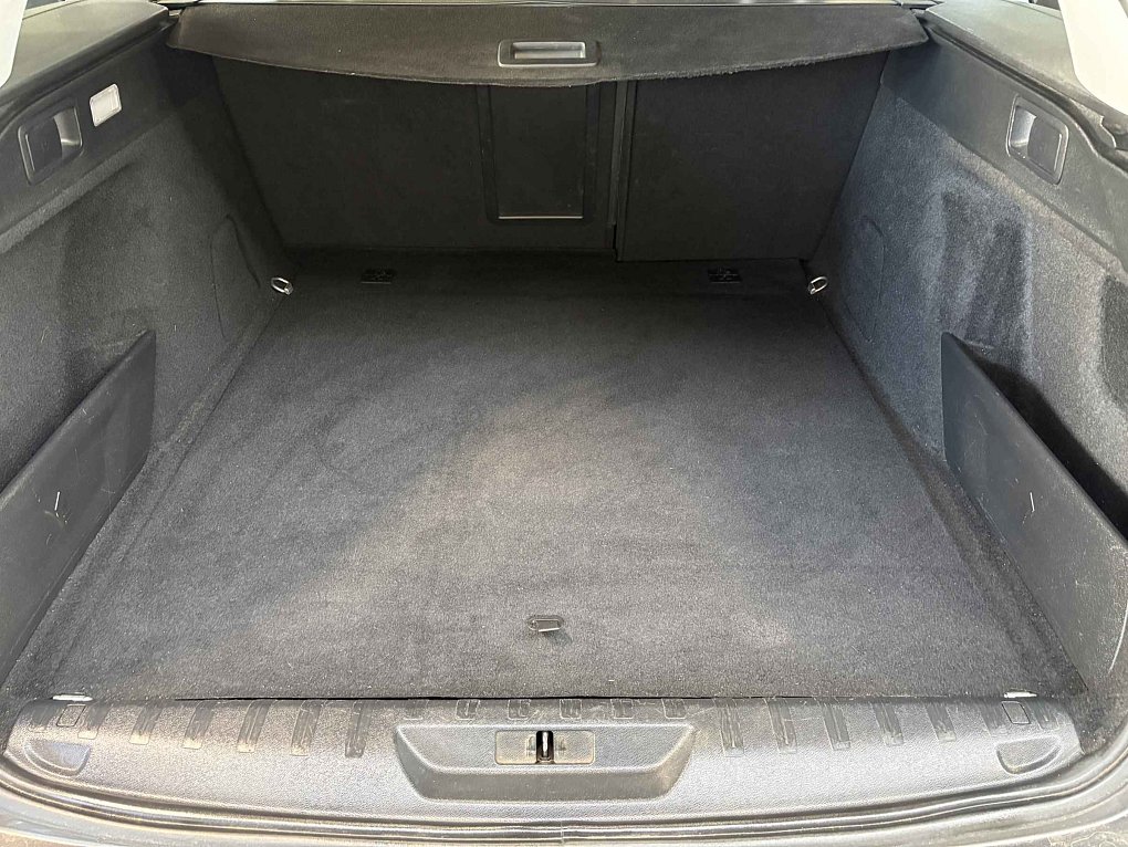 Peugeot 308 2.0 HDi Allure SW