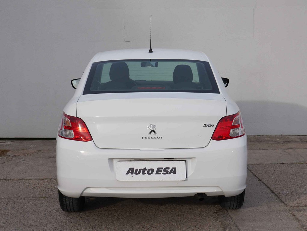 Peugeot 301 1.6 VTi Allure
