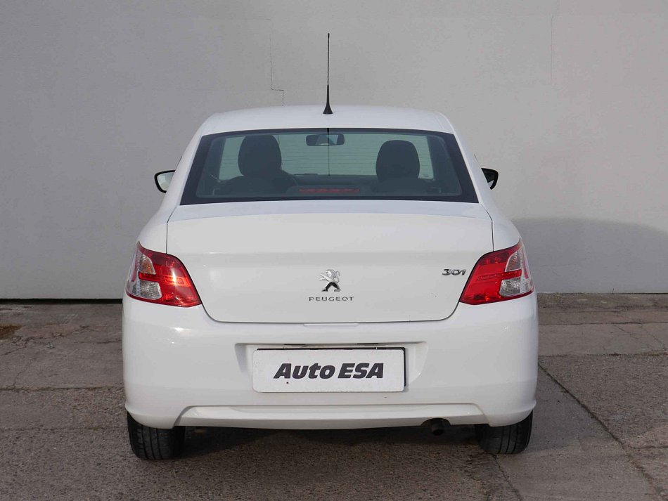 Peugeot 301 1.6 VTi Allure