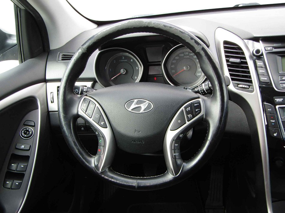 Hyundai I30 1.6CRDi 