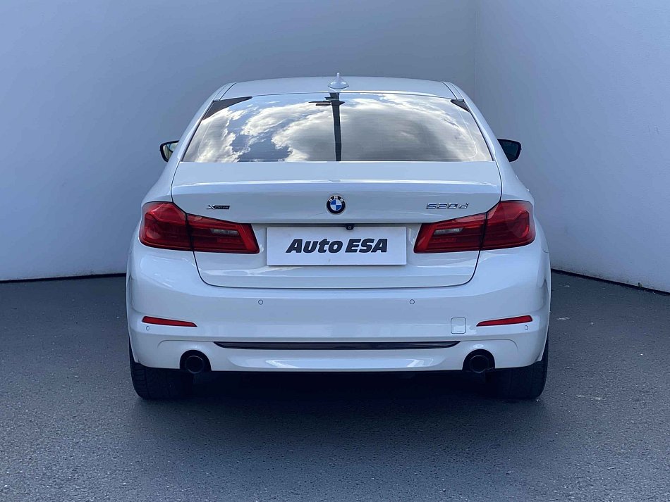 BMW Řada 5 2.0d  520D