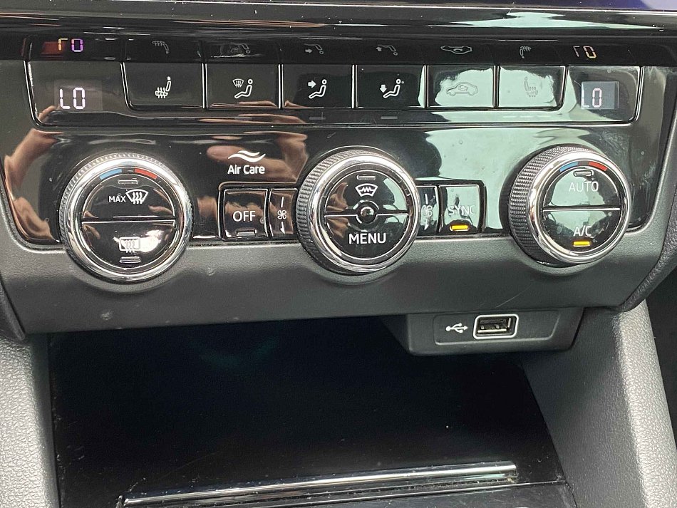 Škoda Octavia III 2.0 TDi Style